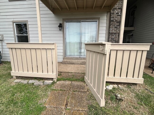 Photo - 809 Ashlawn Pl Unit 809