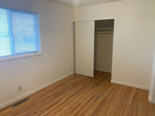 Photo - Fantastic 3BD/1BA!