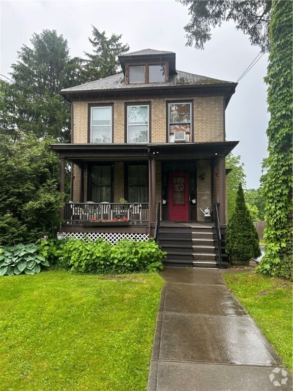 Building Photo - 32 Lake Ave Rental