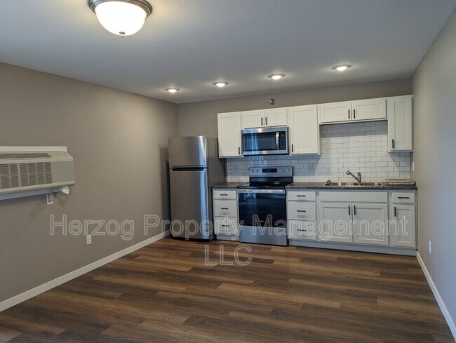 Photo - 1873 10th Ave E Unit Apt. 205