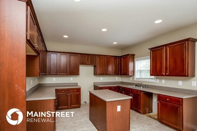 1610 Brandemere Ln