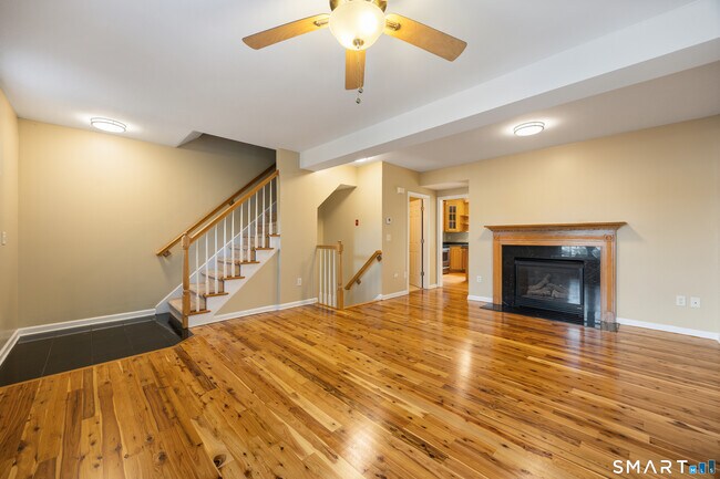 Photo - 32 Songbird Ln Unit 32