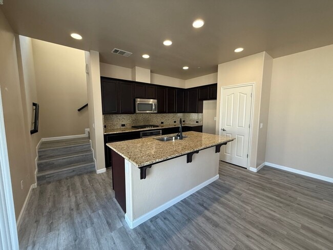 Photo - Spacious 3-Bedroom Home in the Desirable U...