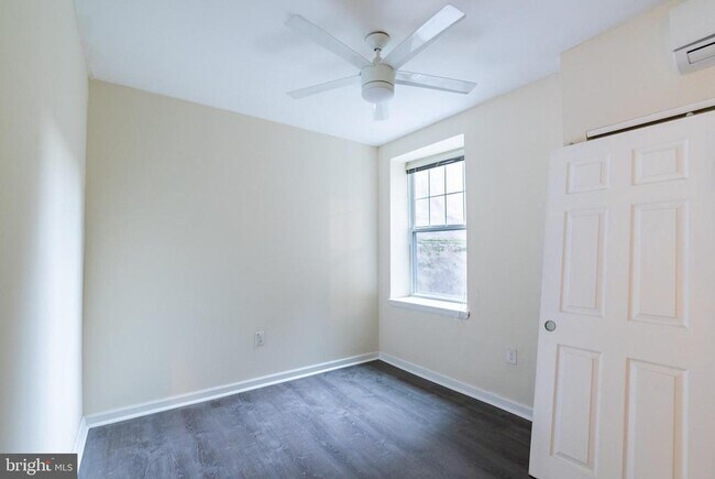 Photo - 1501 W Allegheny Ave Unidad 310