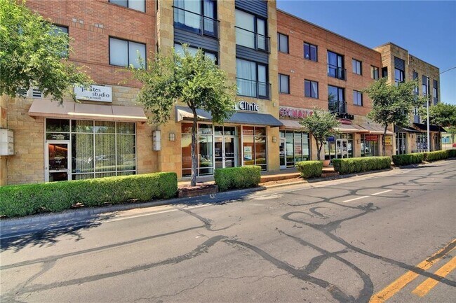 Photo - 3016 Guadalupe St Unit 203