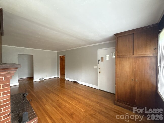 Photo - 2000 Weststone Dr