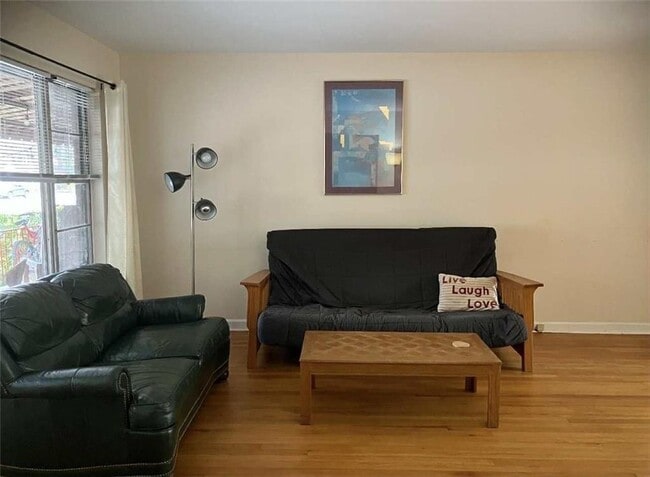 Photo - 1515 Beech Valley Way NE