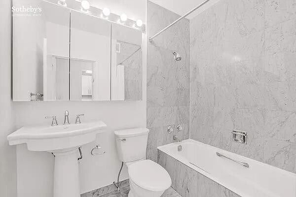 380 Rector Pl Unit 12C