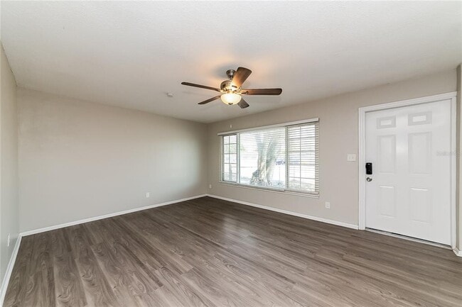 Photo - 6420 26th St W