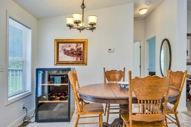 Building Photo - 1623 Whitehall Ln