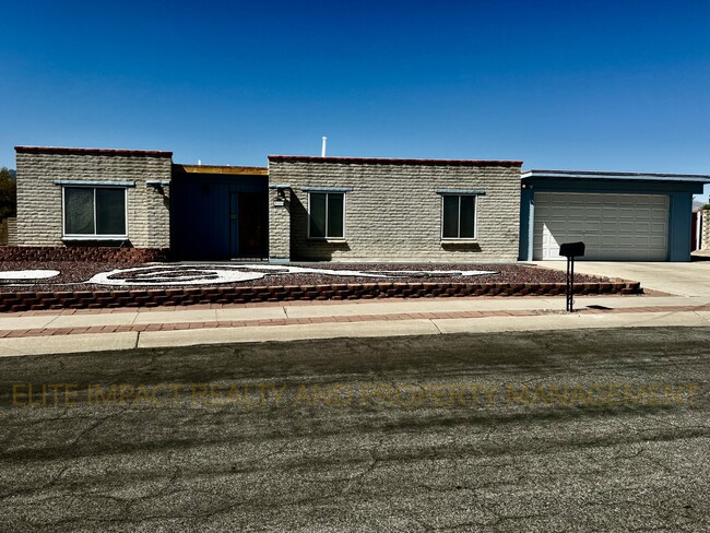 Photo - 9103 E Holmes St Casa