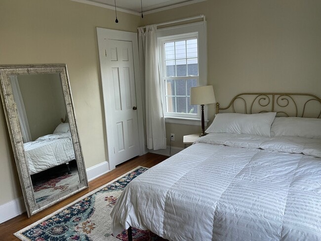 Photo - 1706 Rogers Ave SW