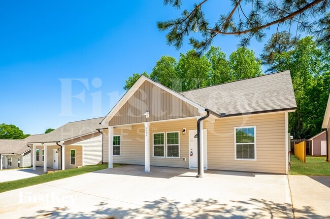 Photo - 5055 Tuckaseegee Rd