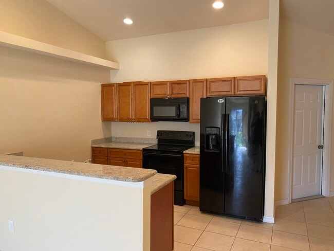 Photo - 910 SE 12th Terrace