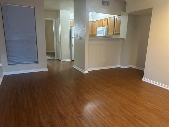 Photo - 9817 Walnut St Unit 213