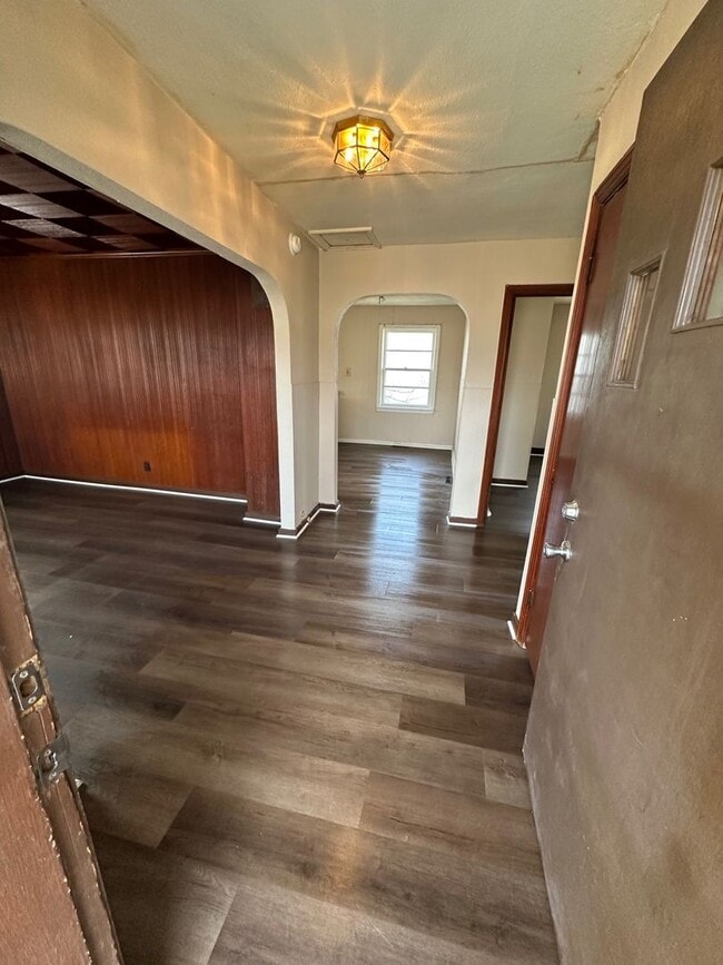 Photo - St. James Location