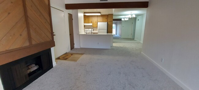 Building Photo - 9150 Gramercy Dr Unit 292