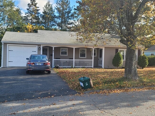 Building Photo - 45 Pocasset Ave