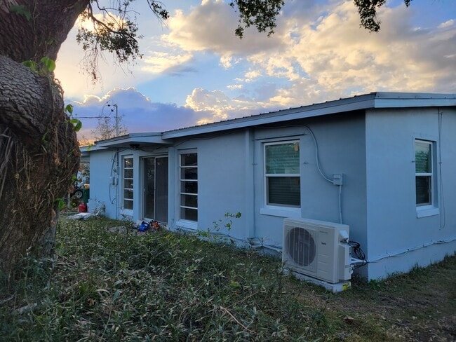Photo - 22227 Hernando Ave