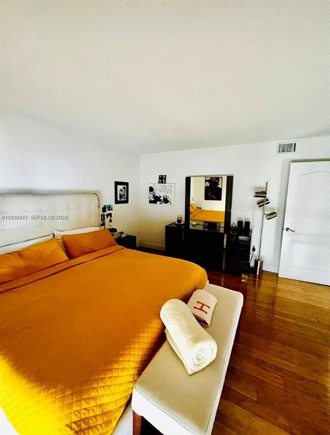 Photo - 1900 Sunset Harbour Dr Unit 815