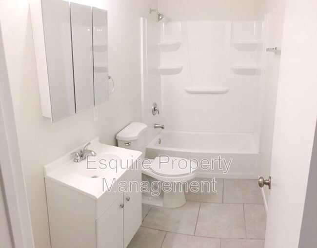 Photo - 309 Hill St Unidad #150