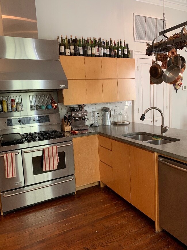 Photo - 1004 Octavia St