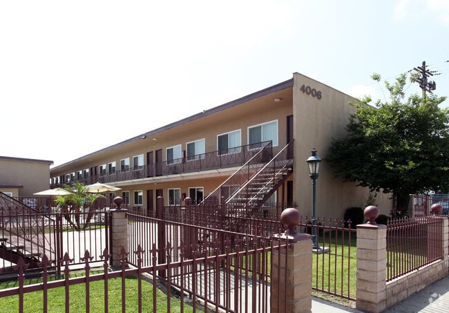 4006 del Puente ¡alejado