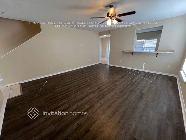 Photo - 7108 49th Pl E