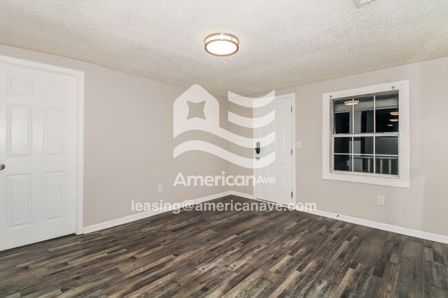 Photo - 2824 22nd St