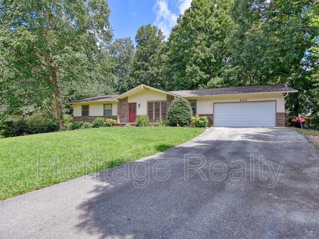 Photo - 402 Harrow Rd