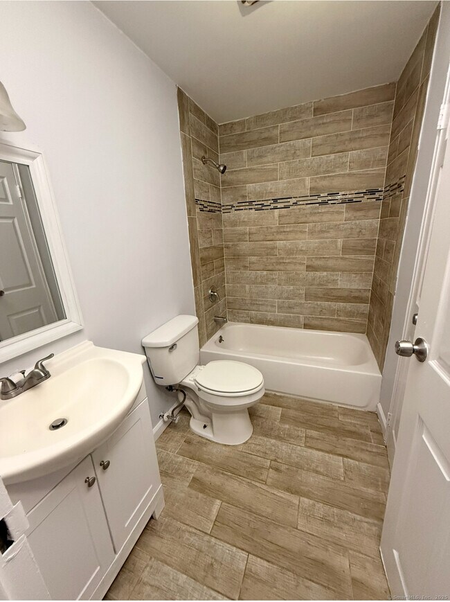 Photo - 24 Coleman St