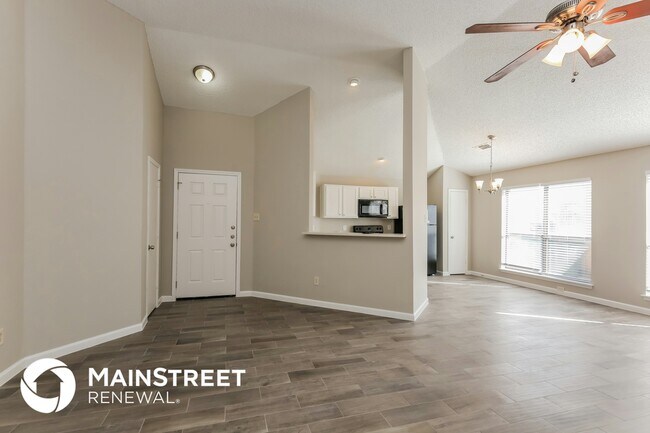 Photo - 316 Kalmia Dr