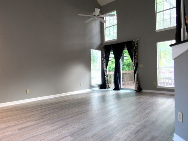 Photo - Beautiful 3 bed 2.5 bath Franklin Home