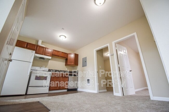 Photo - 1250 E Baseline St