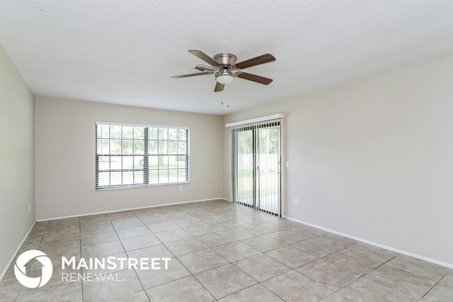 Photo - 4055 Vermont Ln