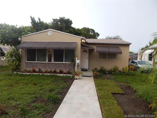 Photo - 1111 N 25th Ave House