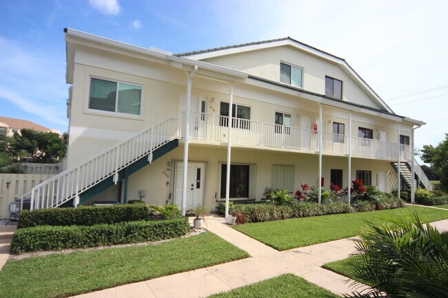 Photo - 270 Bella Vista Ct N Unit 70