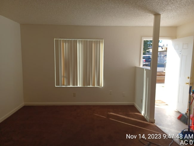 Photo - 202 W Dakota Ave