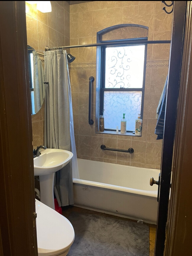 Photo - 1820 1st Ave S Unit 302