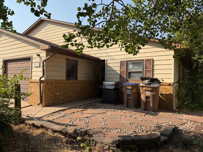 Single-Level 3-Bedroom Townhome with Primary Suite & Attached Garage