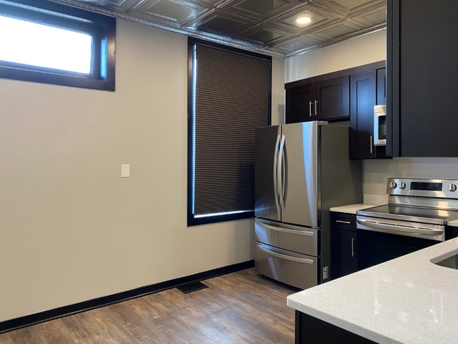 Photo - 2416 E Carson St Unit 1A