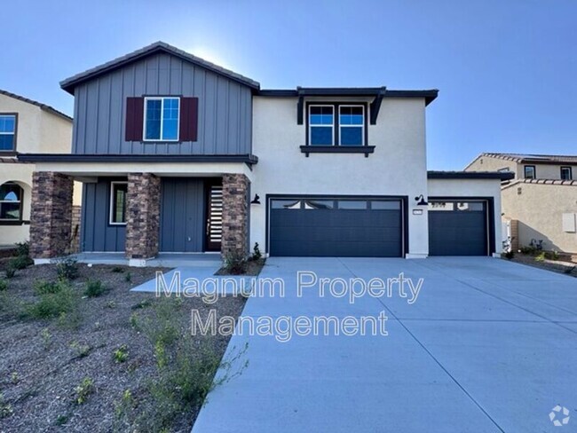 Building Photo - 30769 Valley Heights Dr. Rental