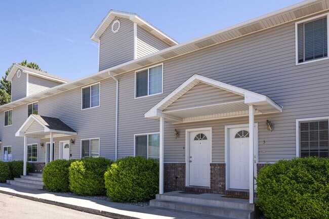 2105 Alan St
