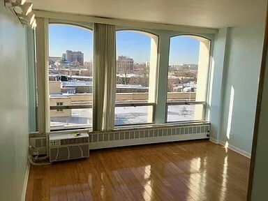 2nd bedroom - 1450 E 55th Plz Unidad 720S