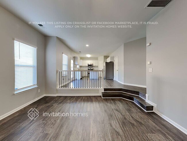 Photo - 1347 Cochran Crossing