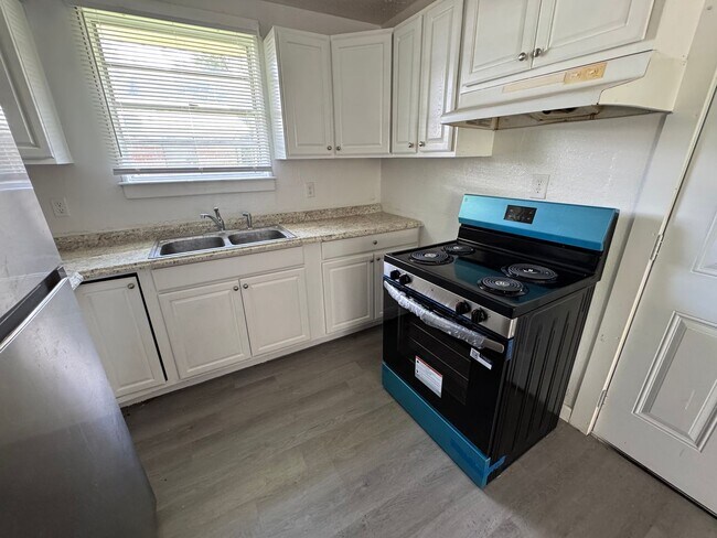 828 Floyd St NE Unit 828 Floyd Street NE Live Oak 32064