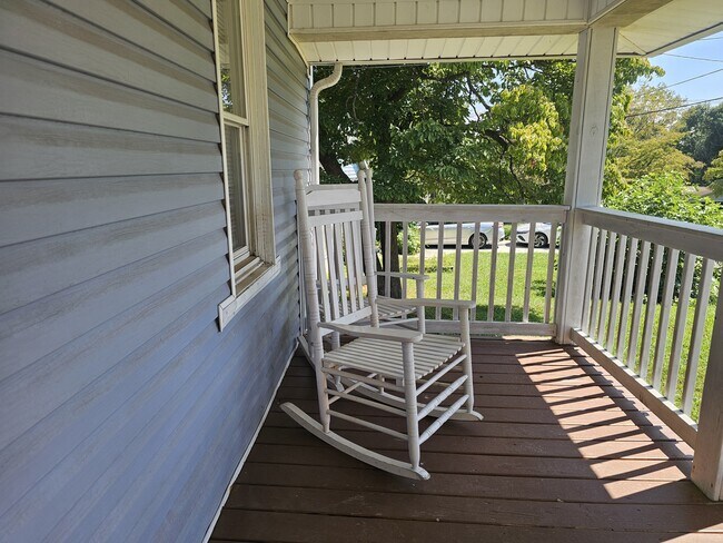 Photo - 4404 Wells Rd SW