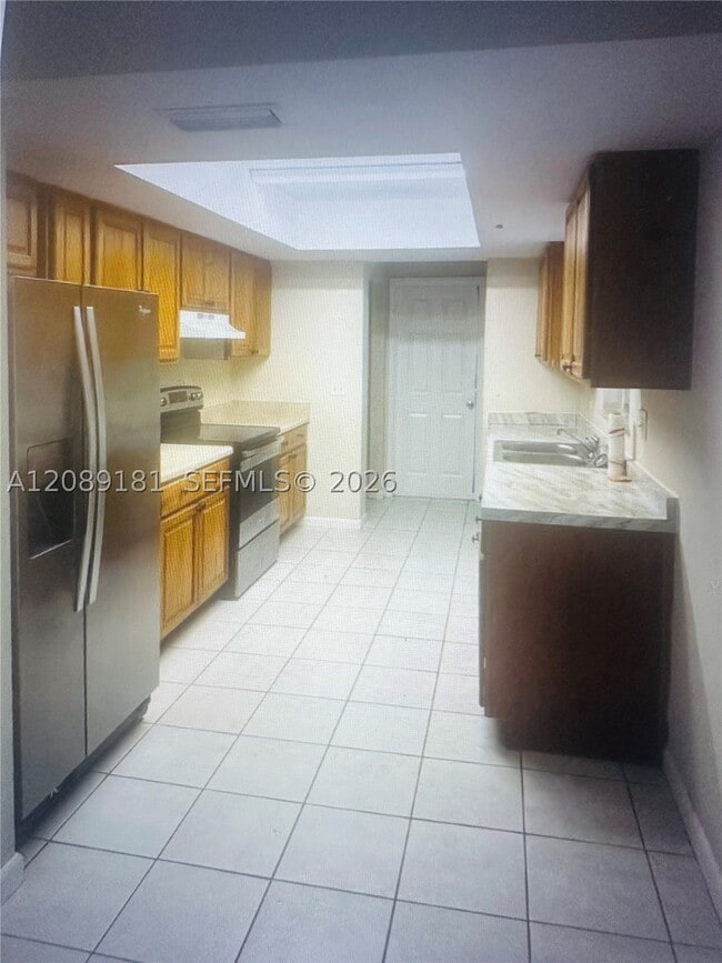 1155 SE Sabina Ln