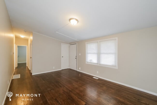 Photo - 8501 E 91 St