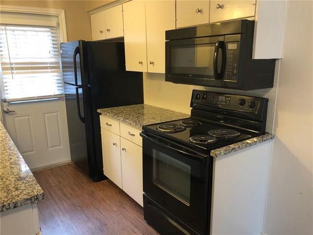 Photo - 103 W Brown St Apartment Unit 5